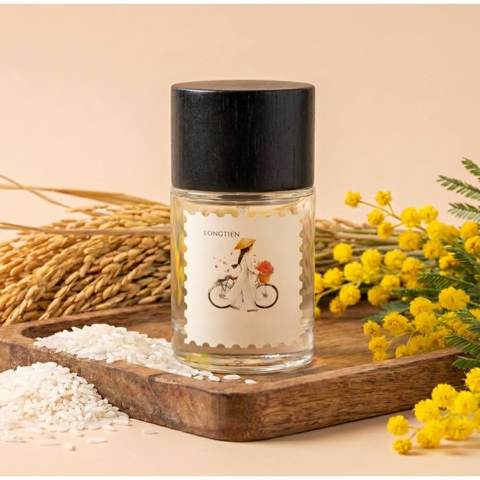 Áo Dài eau de parfum with soft florals